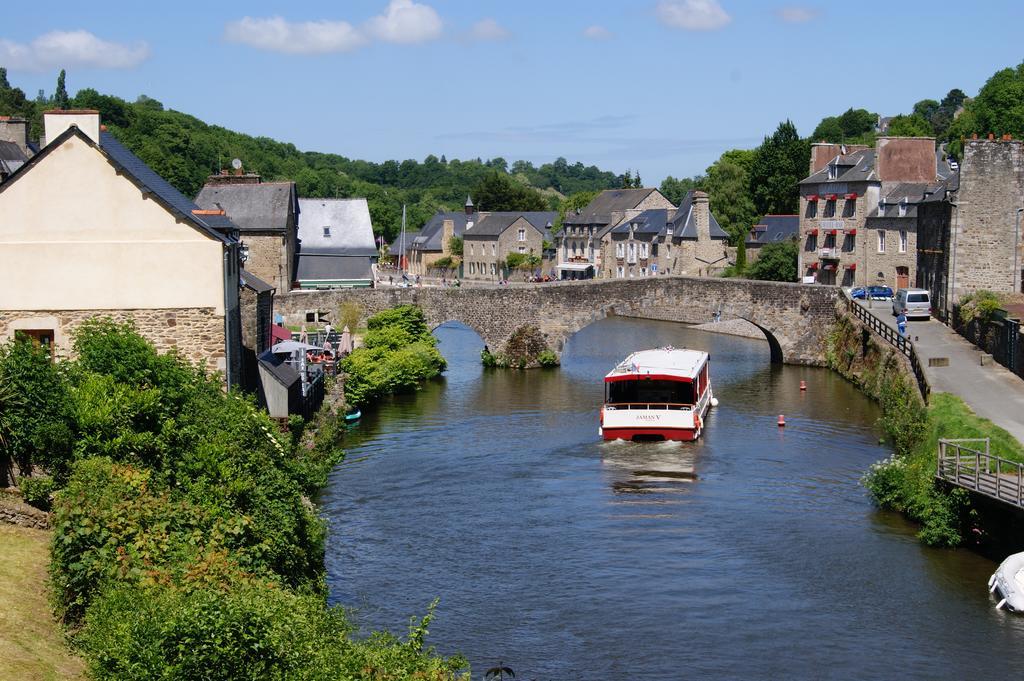 Au Fil De L'Eau - Le Bord De Rance Apartment Dinan Luaran gambar